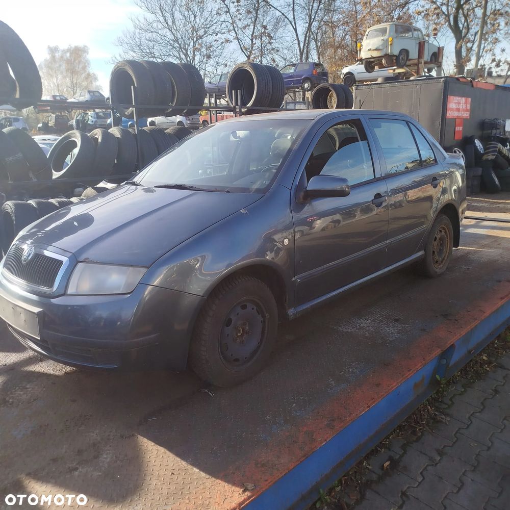Skoda Fabia 1  na części . - 3