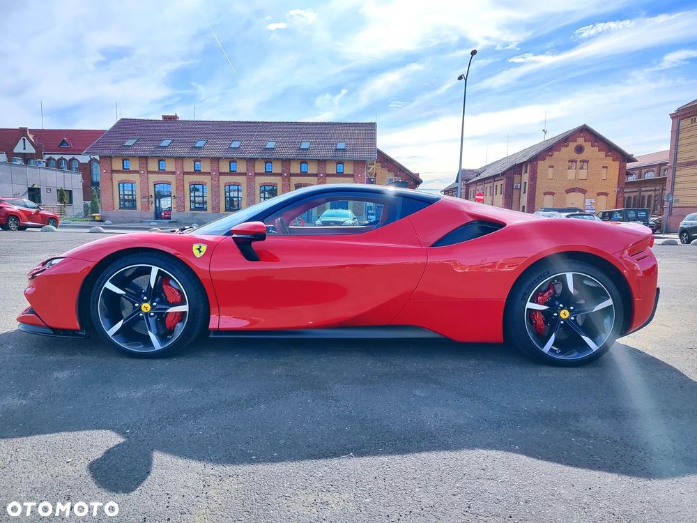Ferrari SF90 Stradale - 6