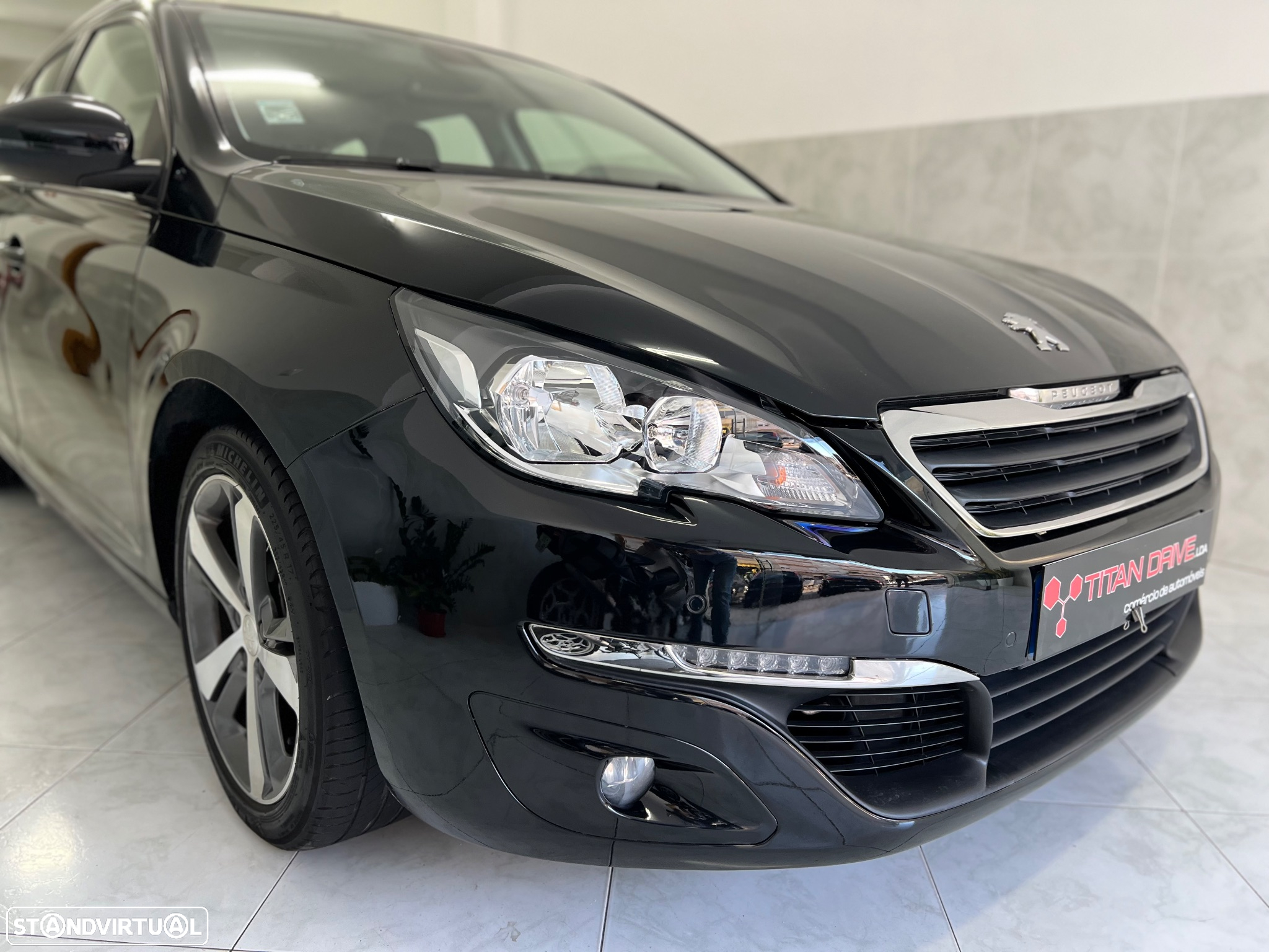 Peugeot 308 SW BlueHDi 120 EAT6 Stop & Start Active - 10