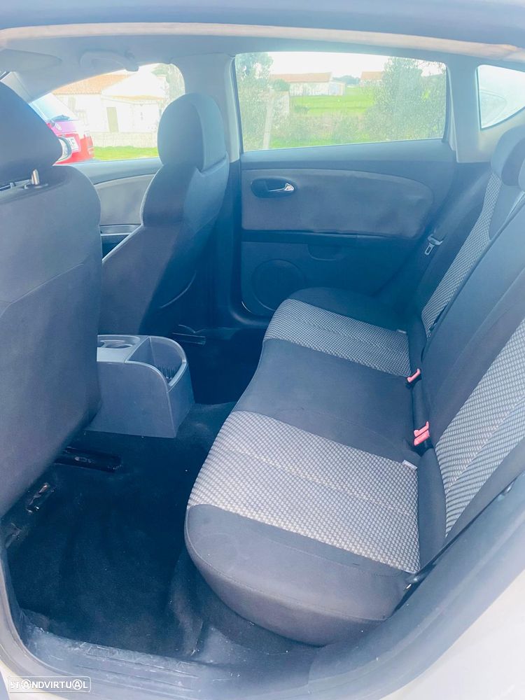 SEAT Leon 1.9 TDI Reference - 4