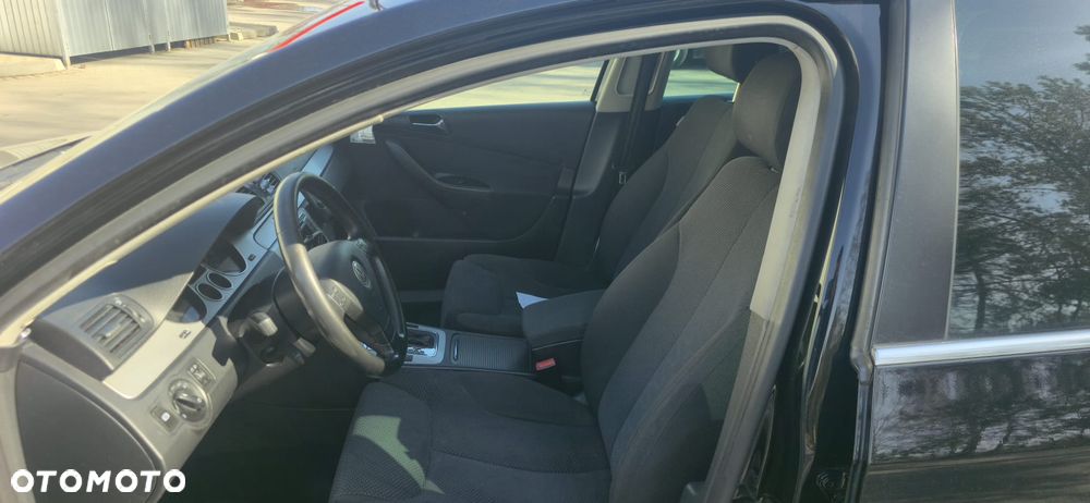 Volkswagen Passat 2.0 TDI DPF Comfortline DSG - 10