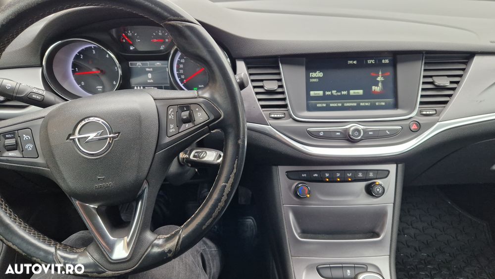 Opel Astra 1.6 CDTI ECOTEC Start/Stop Enjoy - 10