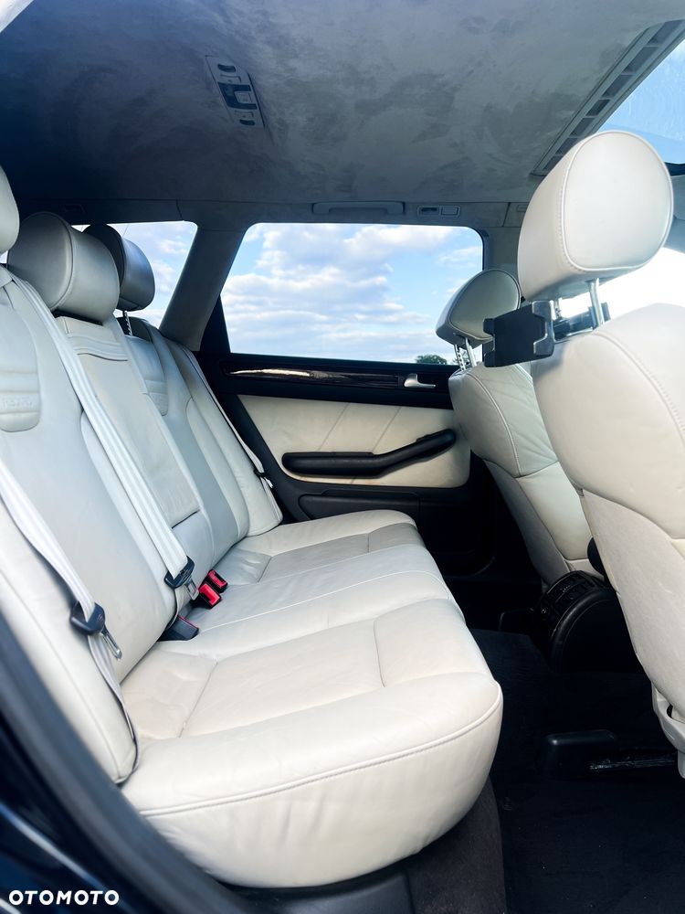 Audi S6 Avant 4.2 quattro - 24
