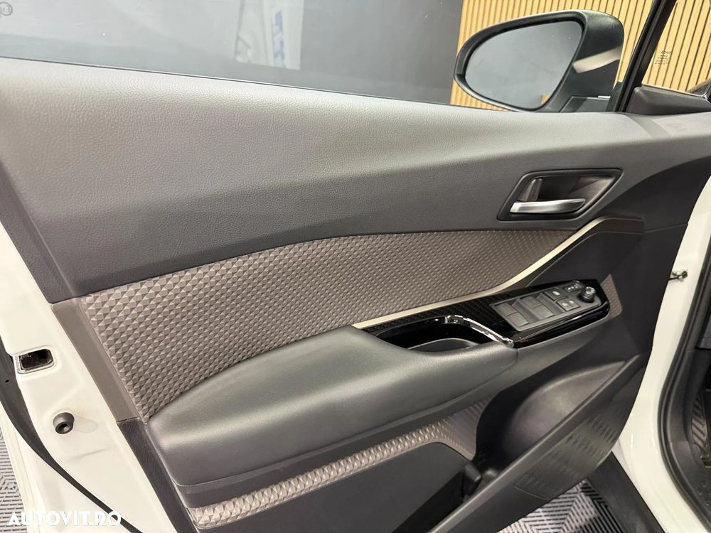 Toyota C-HR 2.0 HSD 184 CP 4x2 CVT Classy - 19