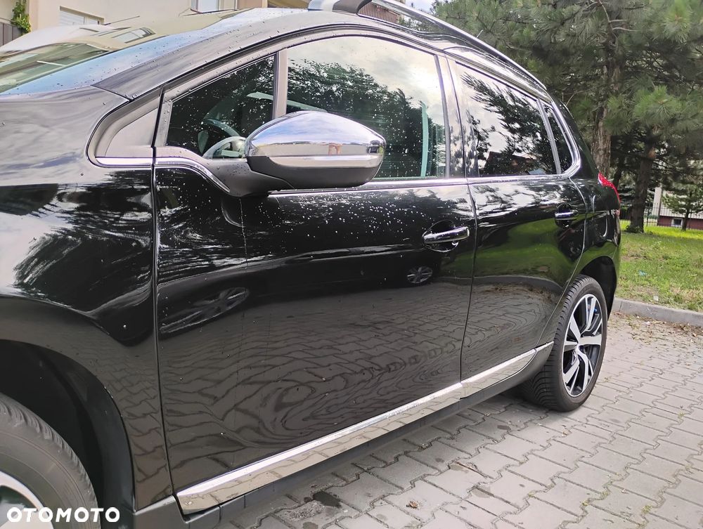 Peugeot 2008 1.6 e-HDi Allure S&S - 29