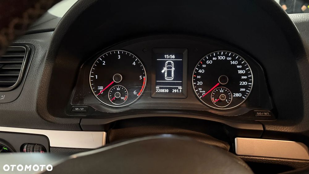 Volkswagen Scirocco 2.0 TDI - 7