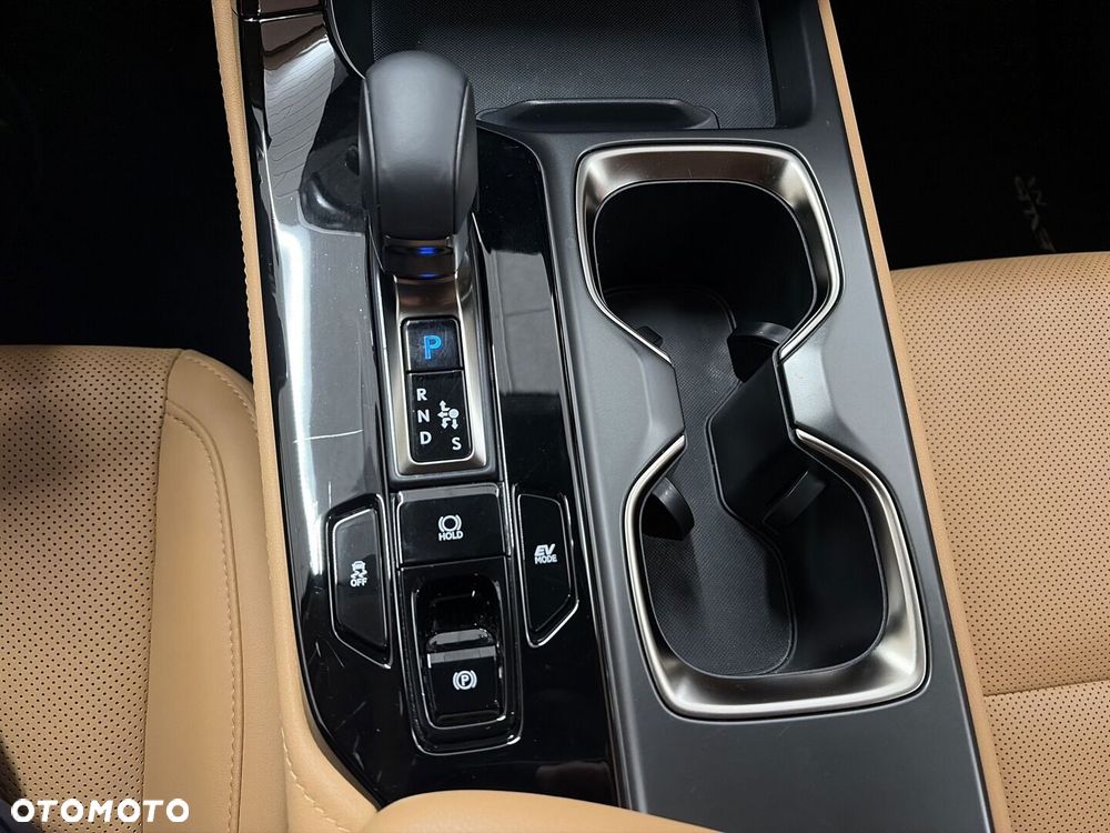 Lexus NX 350h Prestige 2WD - 17
