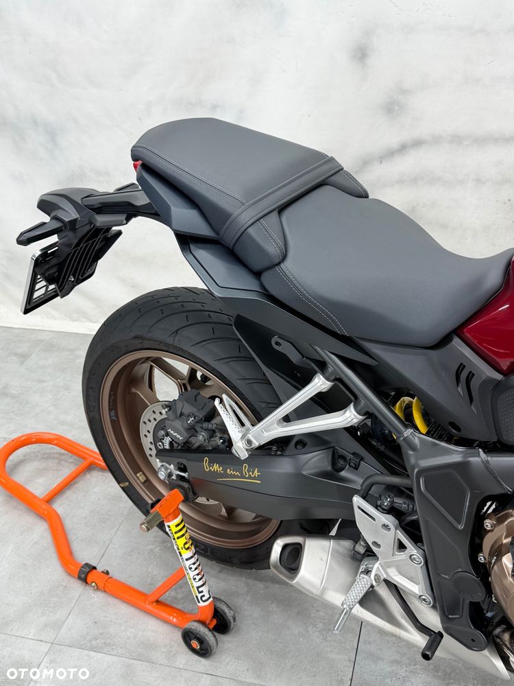 Honda CB - 13