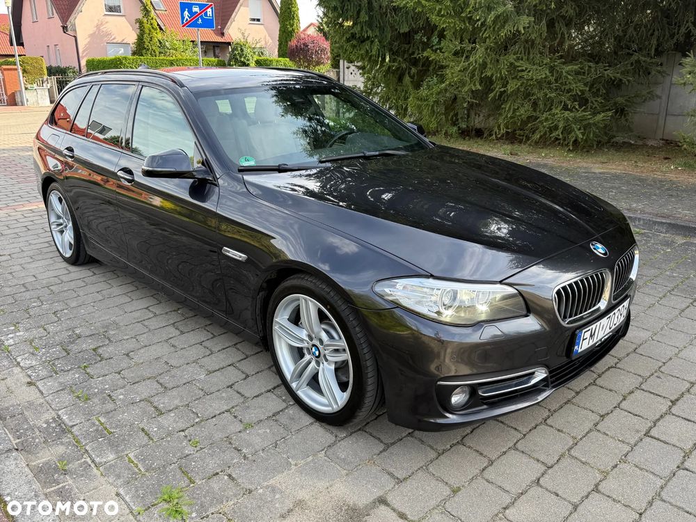 BMW Seria 5 530d Touring Luxury Line - 3