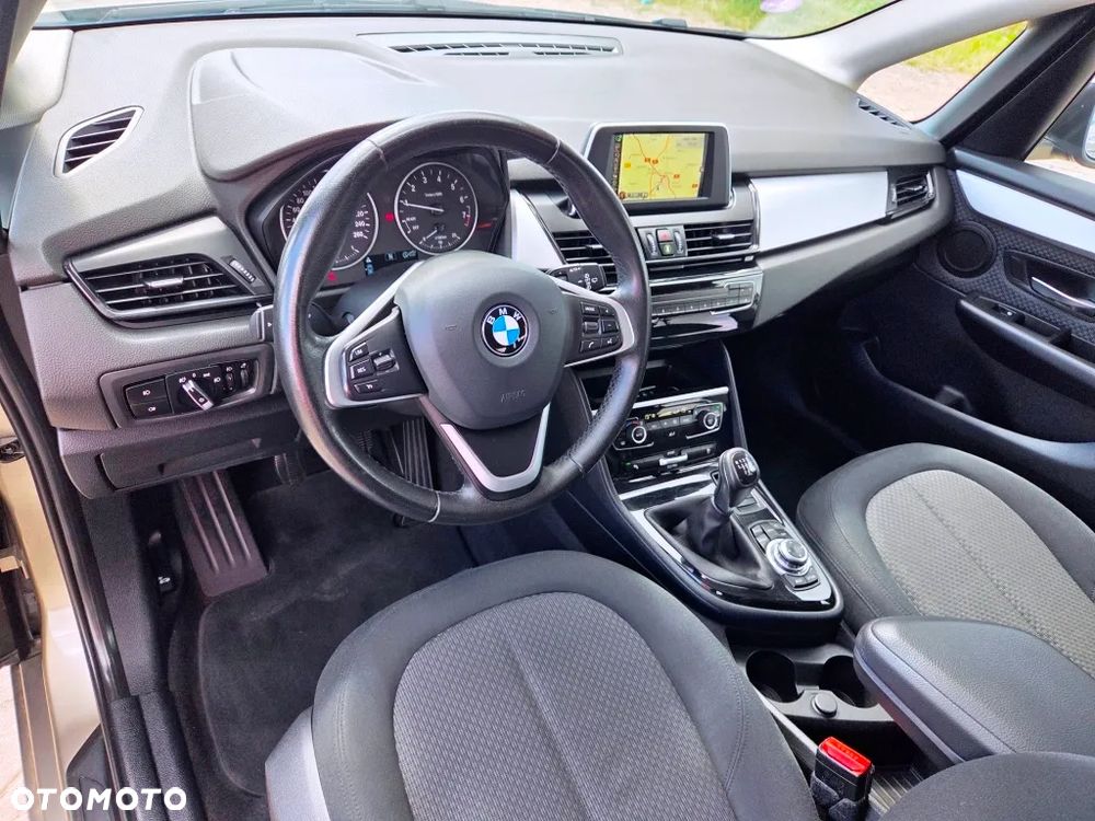 BMW Seria 2 218i Luxury Line - 29