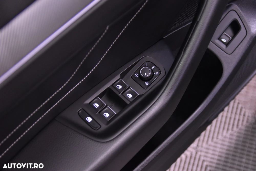 Volkswagen Passat - 15