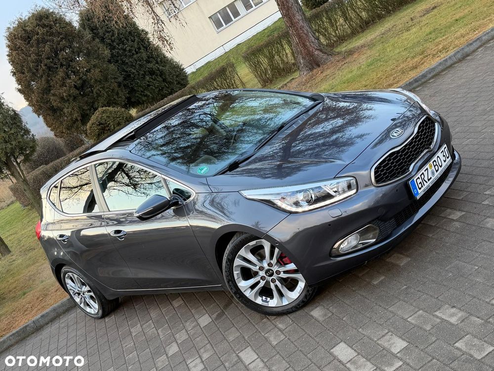 Kia Ceed 1.6 GDI DCT Platinum Edition - 13