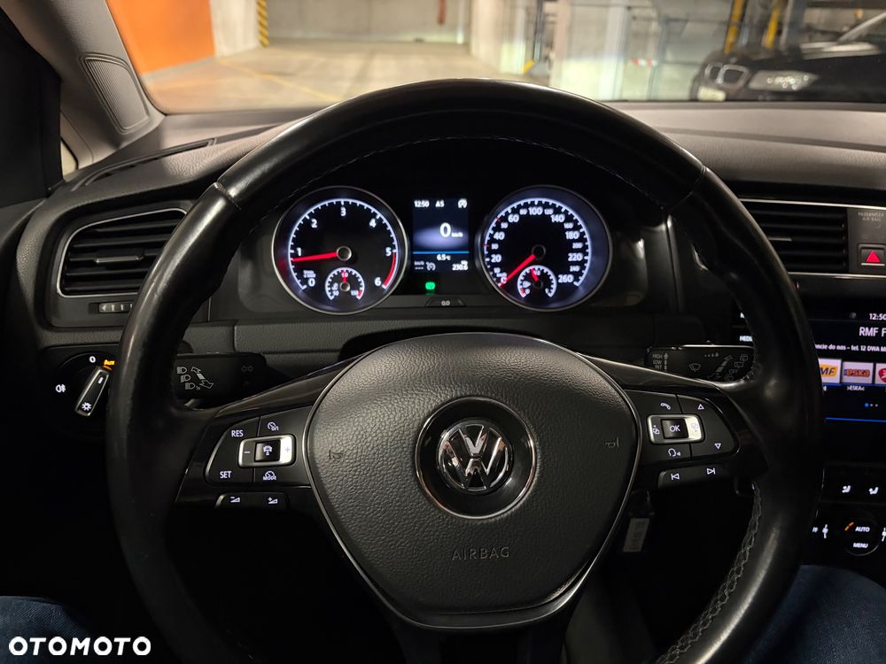 Volkswagen Golf 1.6 TDI BMT Comfortline - 30