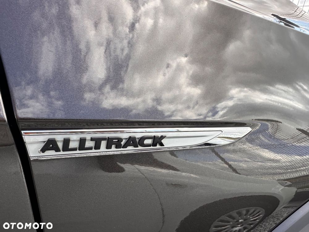Volkswagen Passat Alltrack 2.0 TDI SCR 4Motion DSG - 37