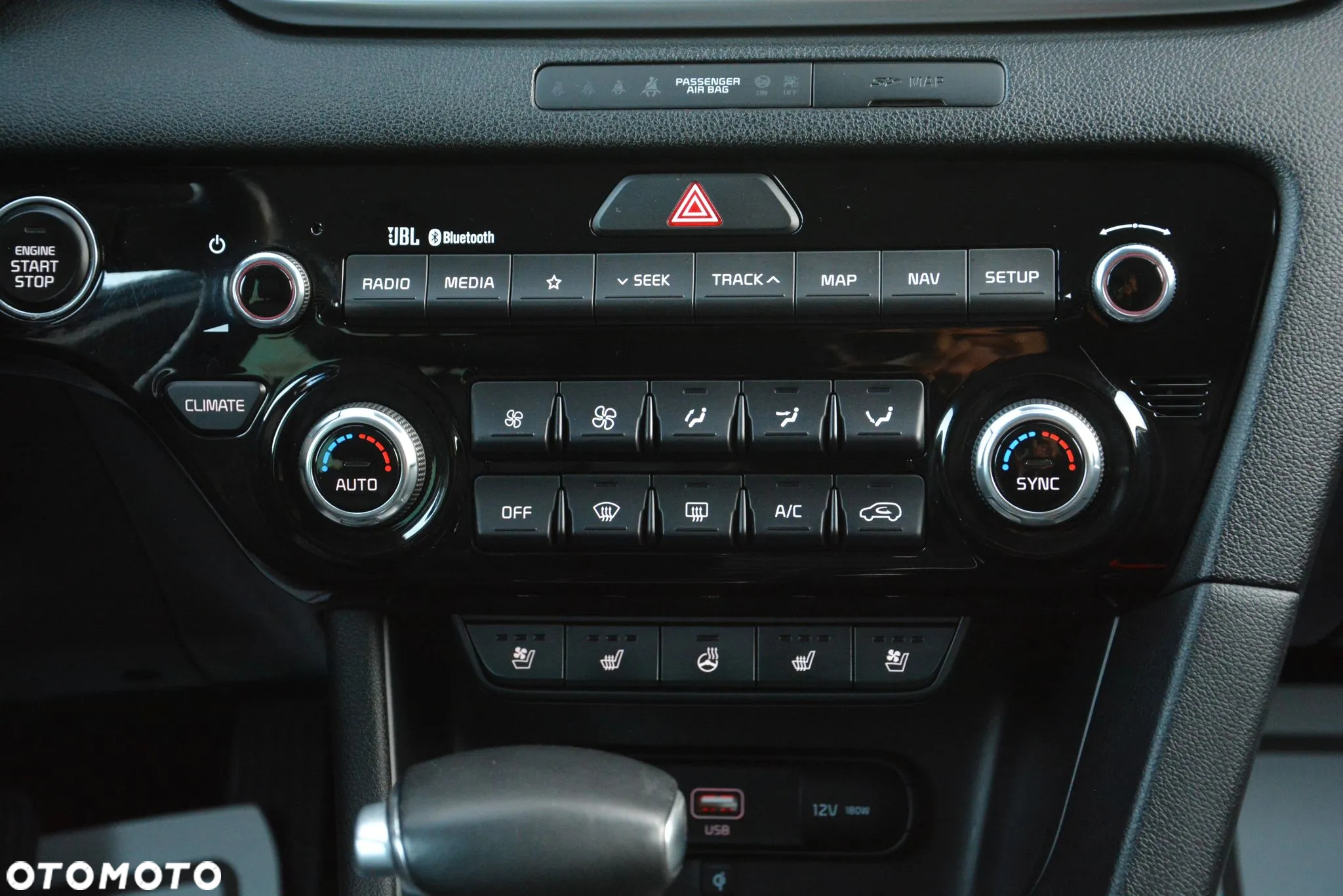 Kia Sportage 2,0 CRDI AWD Platinum - 28