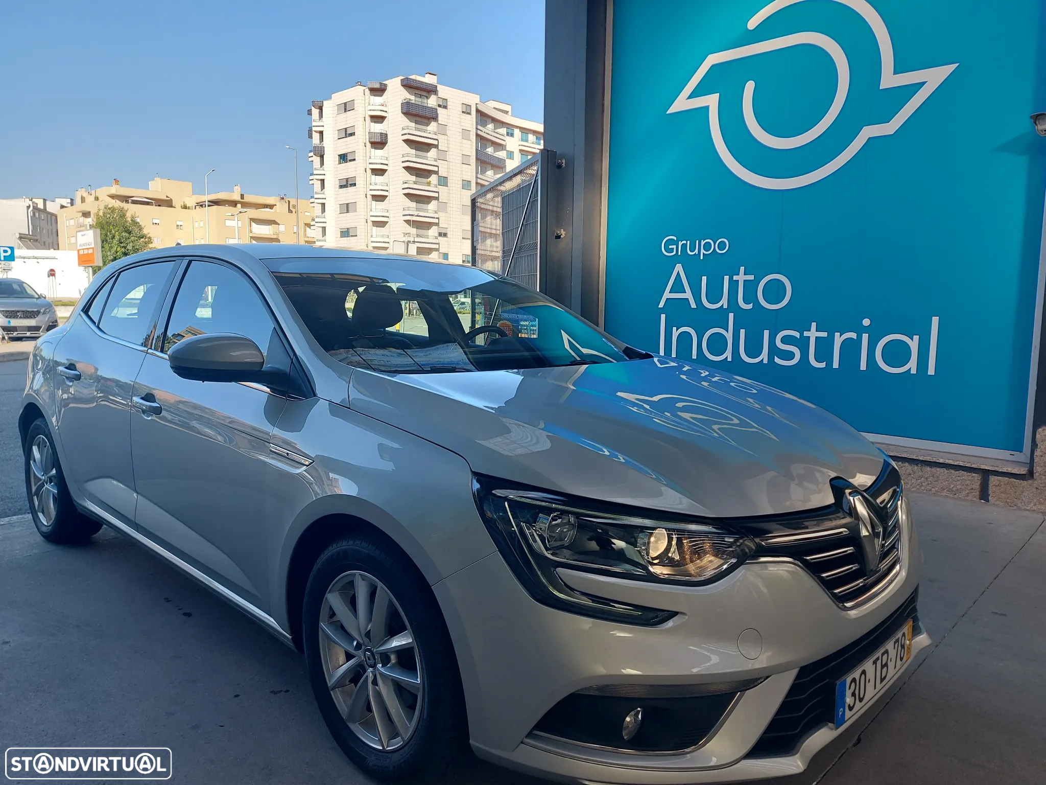 Renault Mégane 1.5 dCi Intens - 2