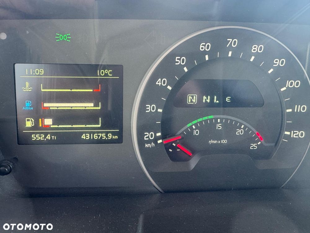 Volvo FH 460/ HYDRAULIKA/ 4 PODUSZKI TYŁ/ LEKKA 7583kg Brutto - 21