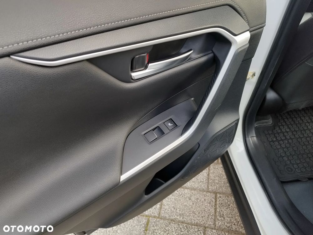 Toyota RAV4 ver-2-5-hybrid-executive-4x2 - 13