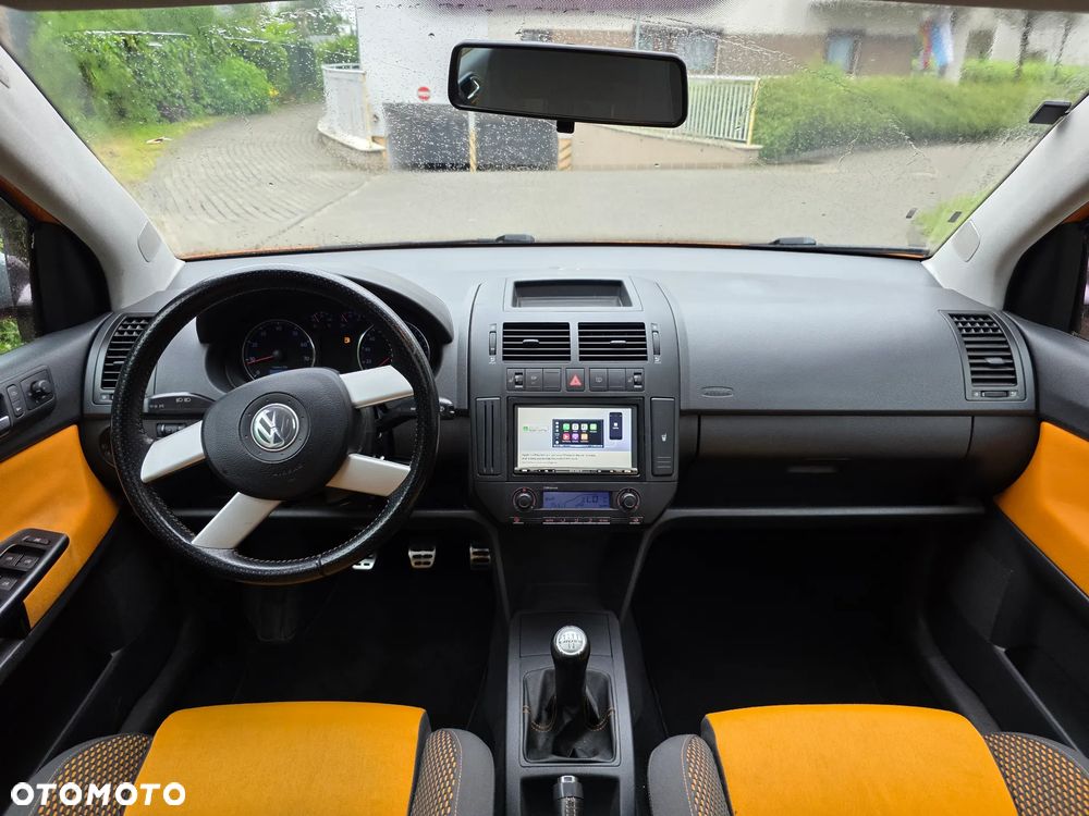 Volkswagen Polo Cross 1.4 16V Highline - 23