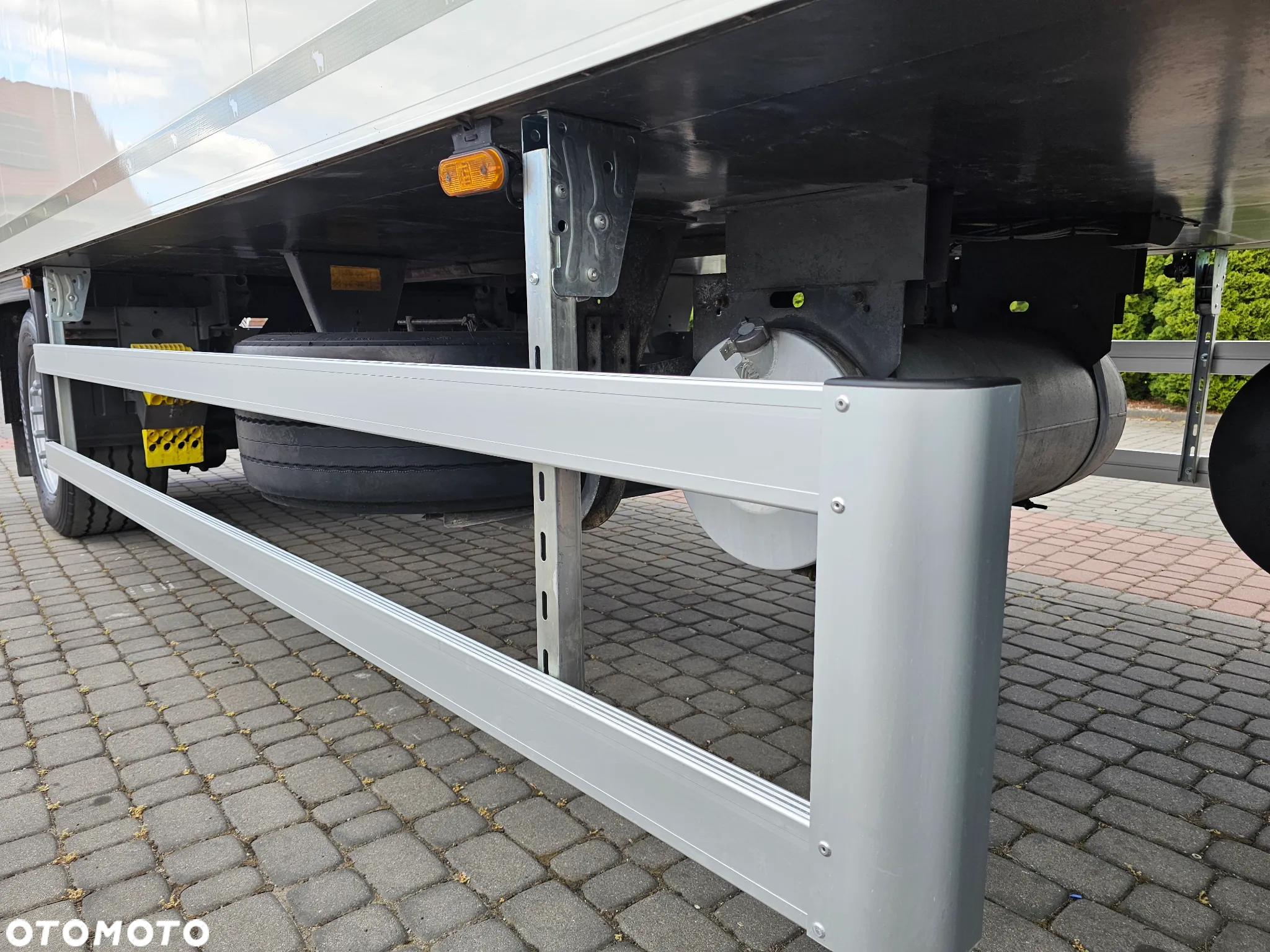 Schmitz Cargobull PRZYCZEPA CHŁODNIA HAKOWA!Thermo-King SLX300e - 10