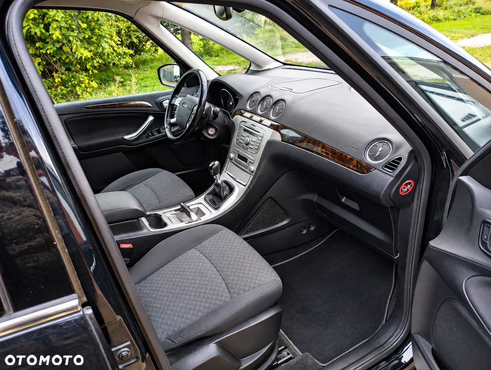 Ford Galaxy 2.0 TDCi Ghia - 5