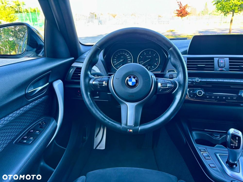 BMW Seria 1 120d M Sport - 36