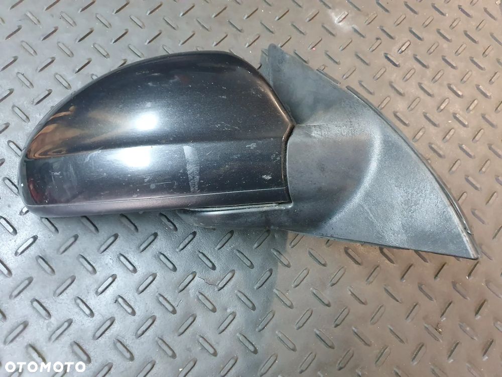 LUSTERKO PRAWE 5 PIN KIA CEED I 06-12 EUROPA - 1