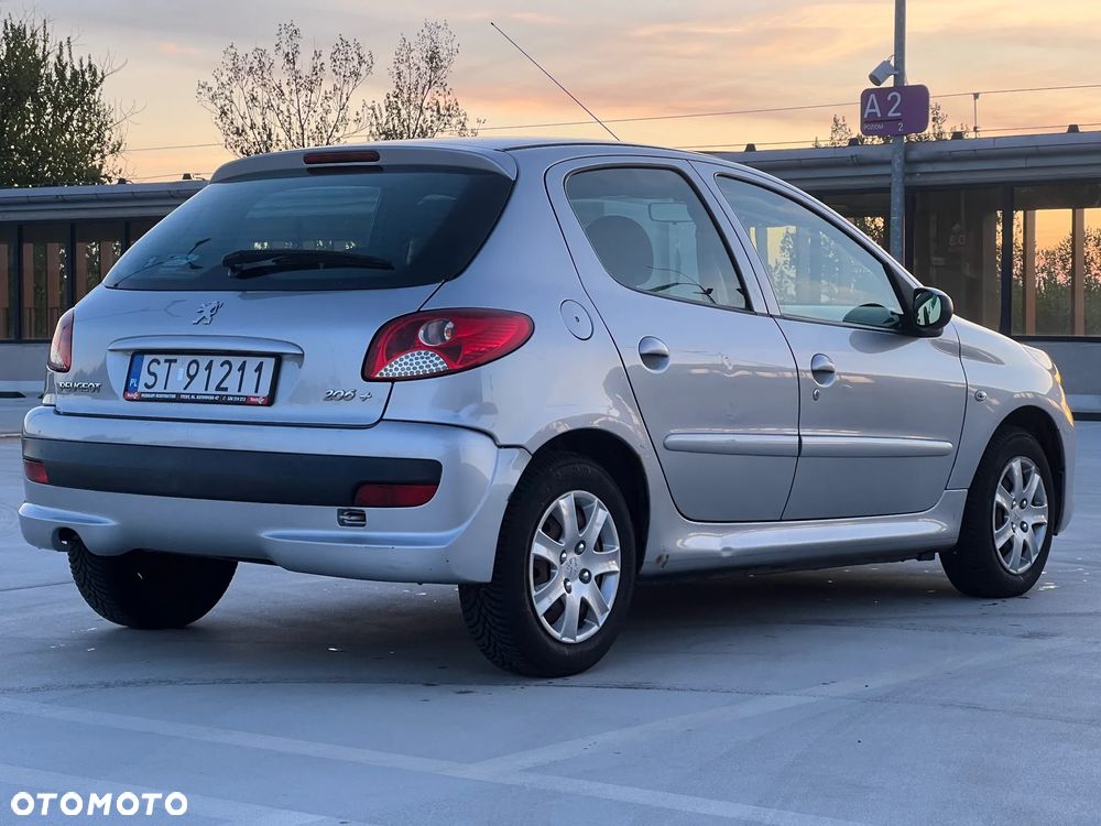 Peugeot 206 plus - 5