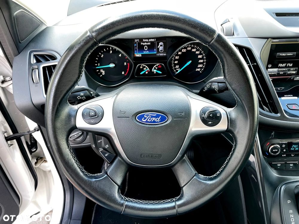 Ford Kuga 2.0 TDCi 4WD Titanium - 4