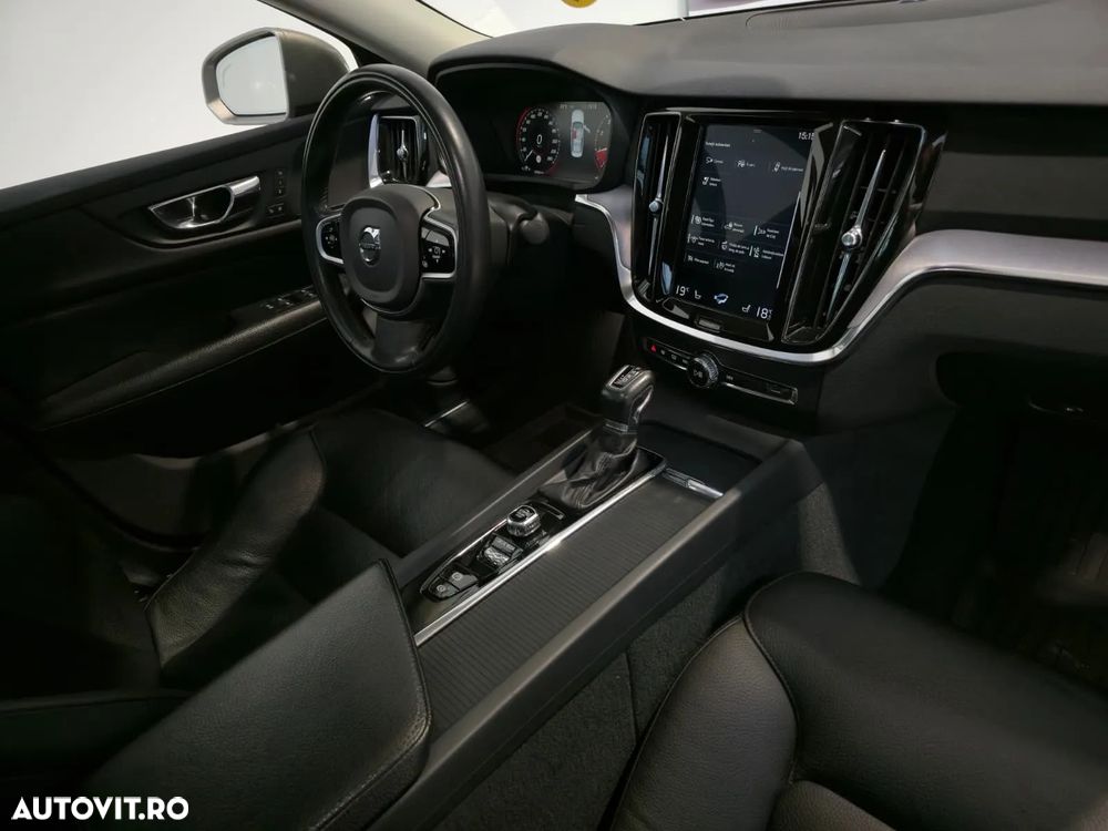 Volvo S60 T6 AWD Geartronic RDesign - 24