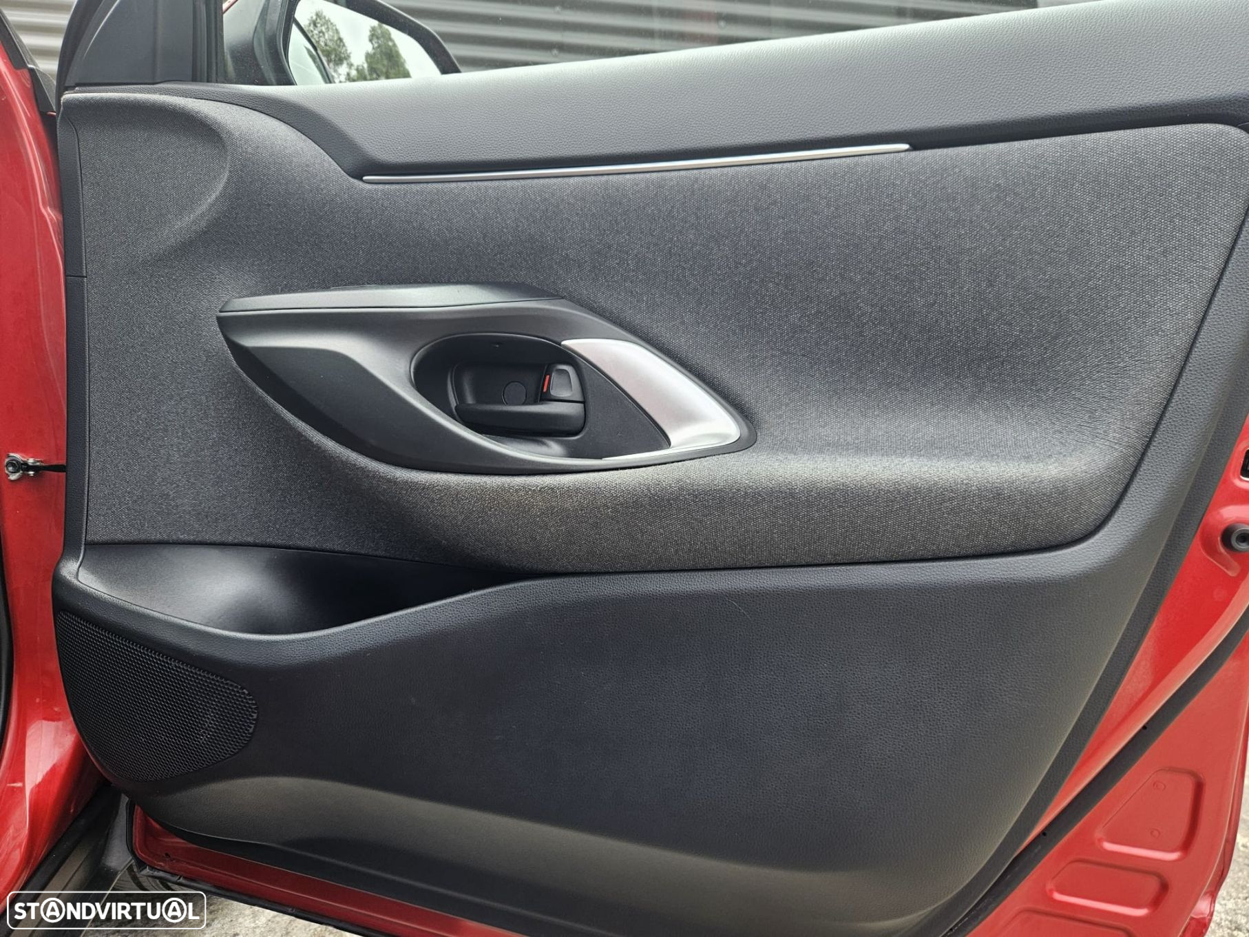 Toyota Yaris Cross 1.5 HDF Comfort Plus - 44