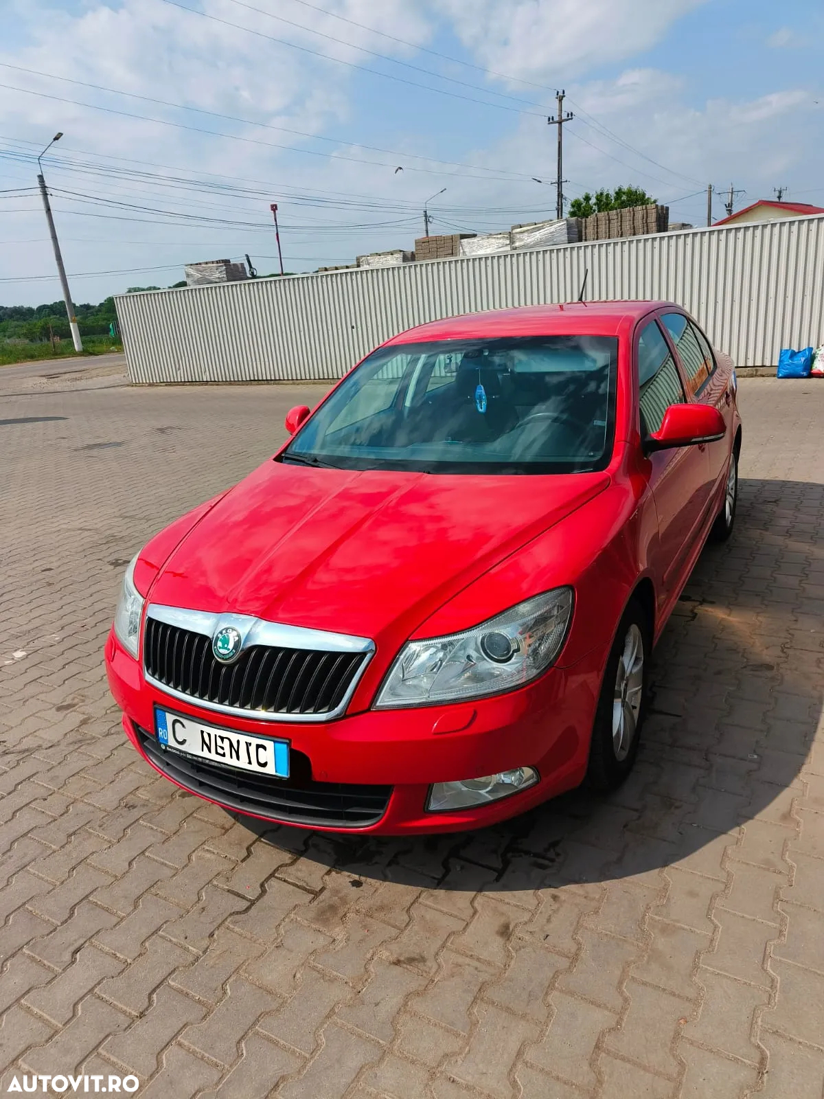 Skoda Octavia 1.6 TDI Classic DSG - 2