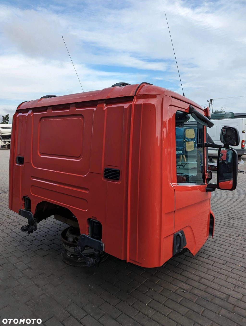 KABINA SCANIA CP14 DZIENNA - 4