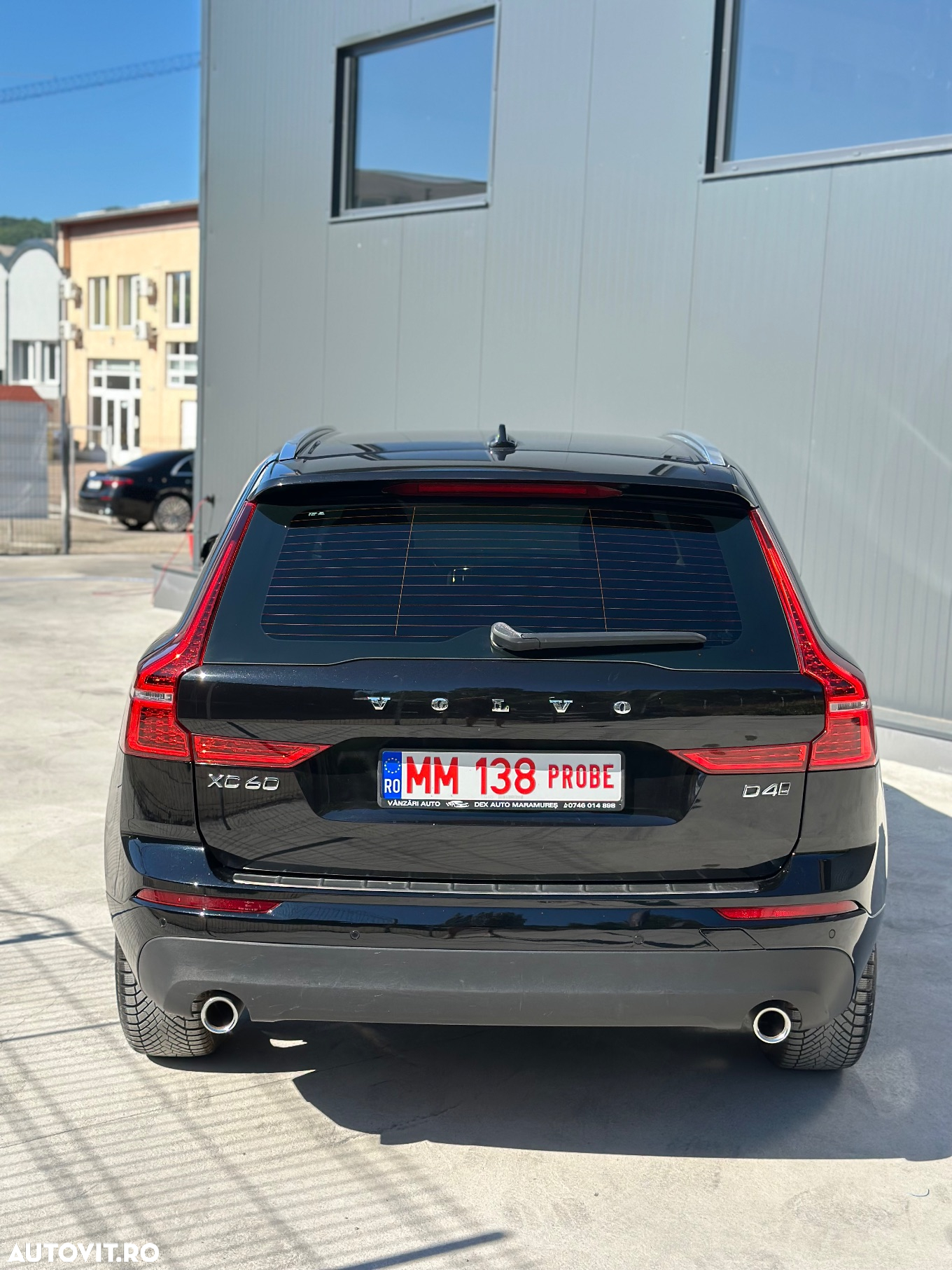 Volvo XC 60 D4 AWD Momentum - 3
