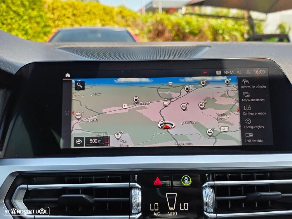 BMW 420 d Desportiva M Auto - 27