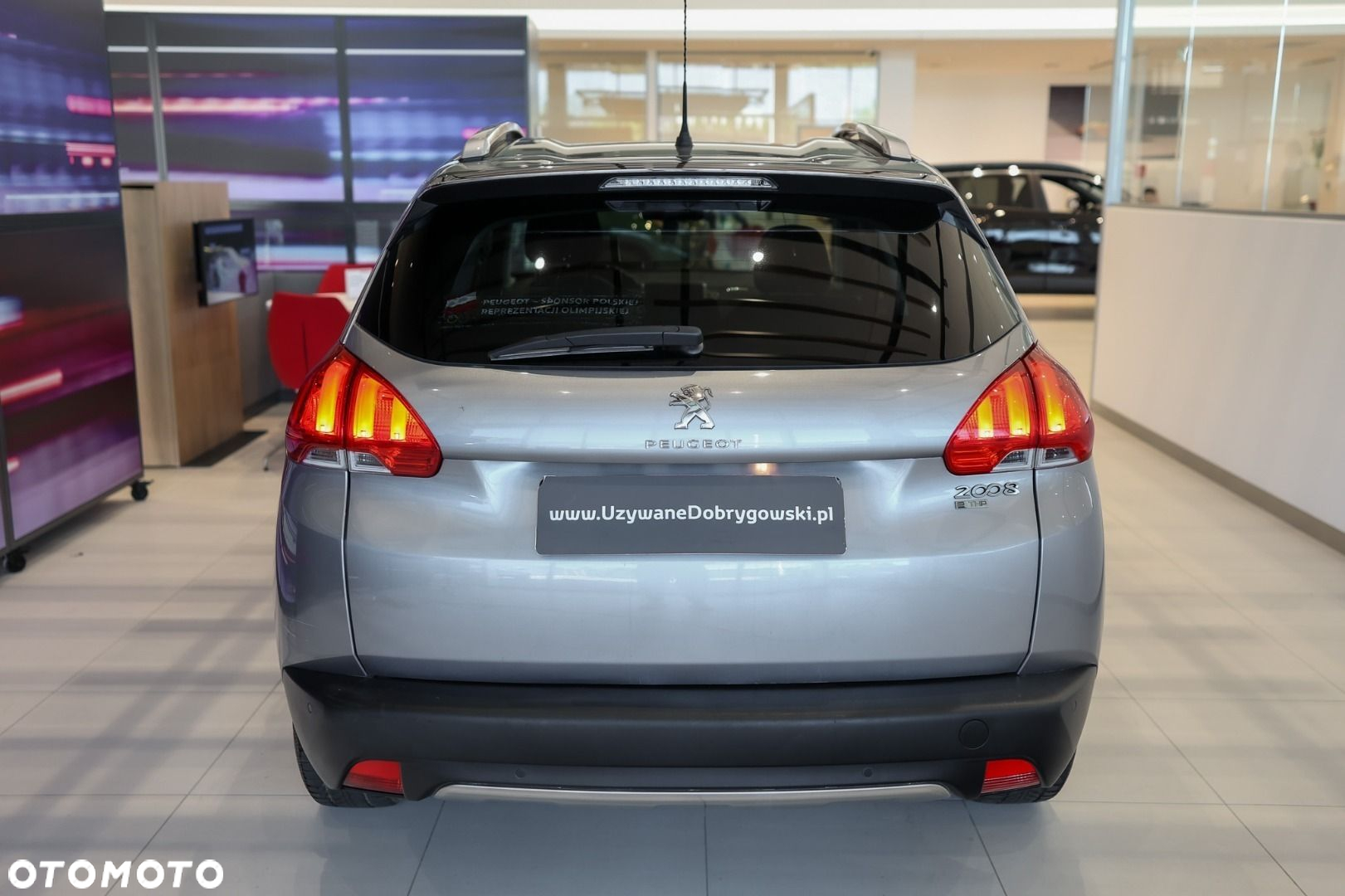 Peugeot 2008 - 6