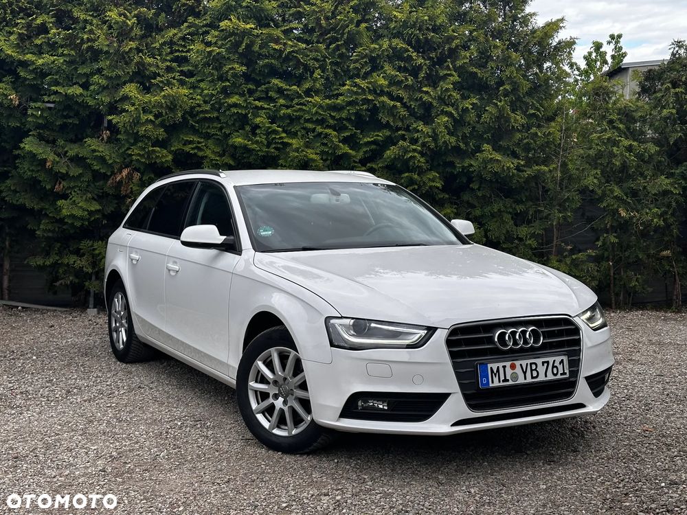Audi A4 Avant 2.0 TDI DPF clean diesel Ambiente - 4