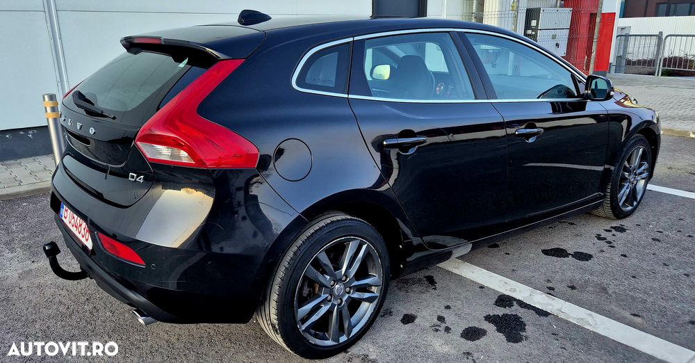 Volvo V40 D4 VEA Momentum - 3