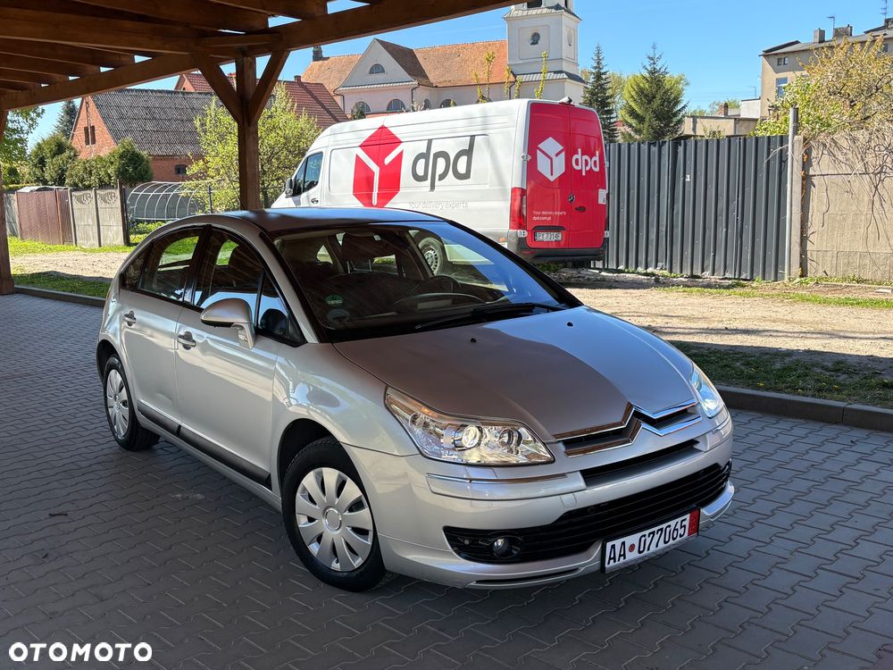 Citroën C4 1.6 16V Exclusive - 4