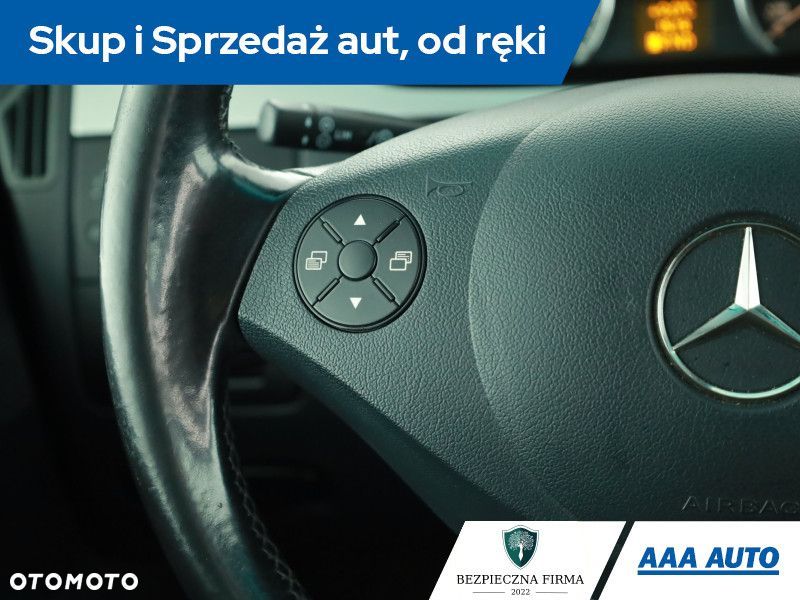 Mercedes-Benz Viano - 14