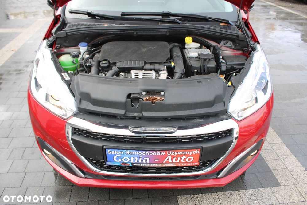 Peugeot 208 - 11
