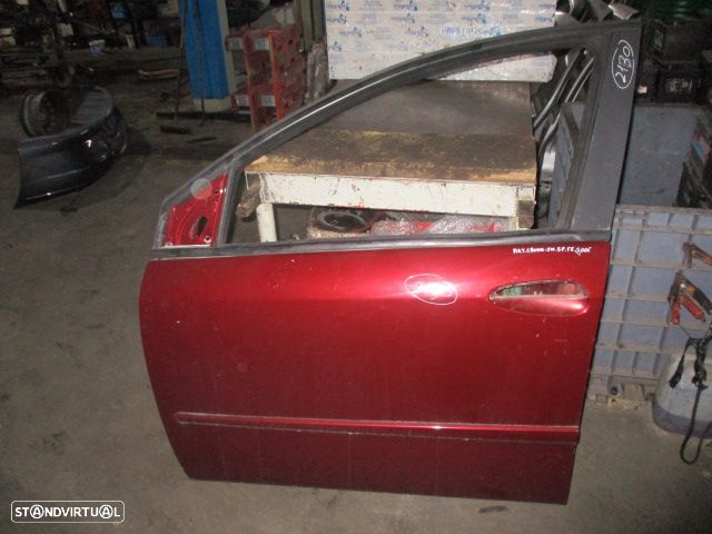 Porta POR2130 FIAT CROMA SW 2006 5P VERMELHO FE - 1