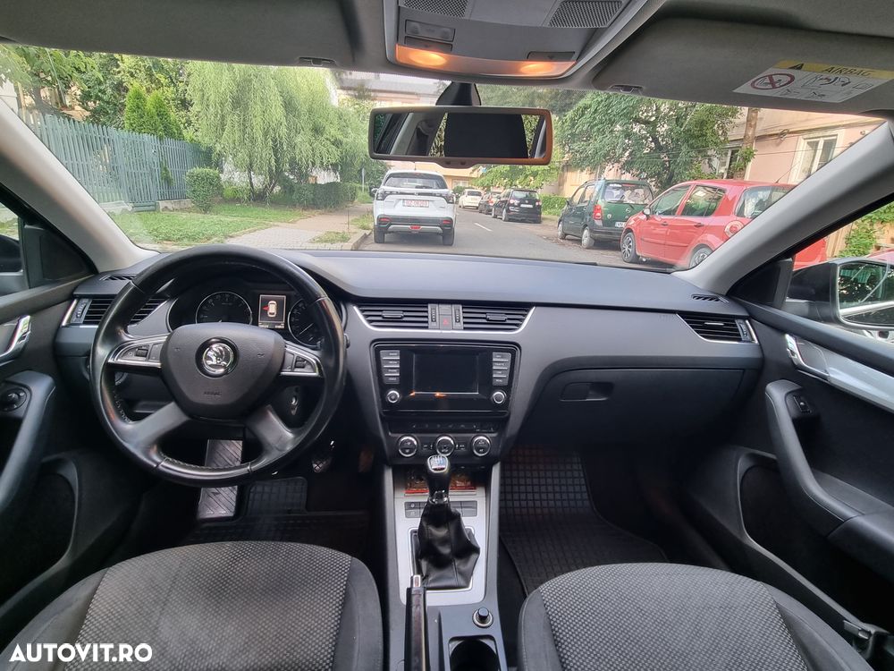 Skoda Octavia - 3