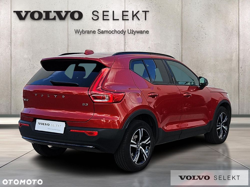 Volvo XC 40 B3 Plus Dark - 5