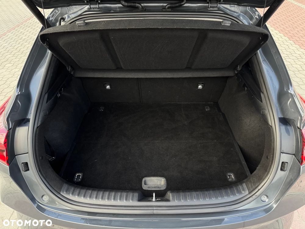 Kia XCeed 1.0 T-GDI L - 11