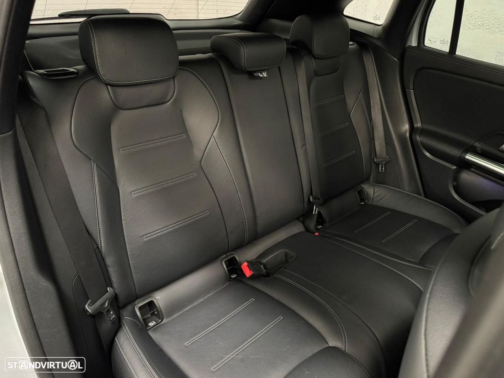 Mercedes-Benz GLA 250 e AMG Line - 53