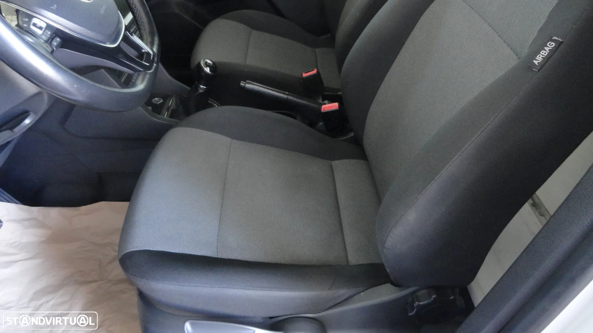 VW CADDY - 15