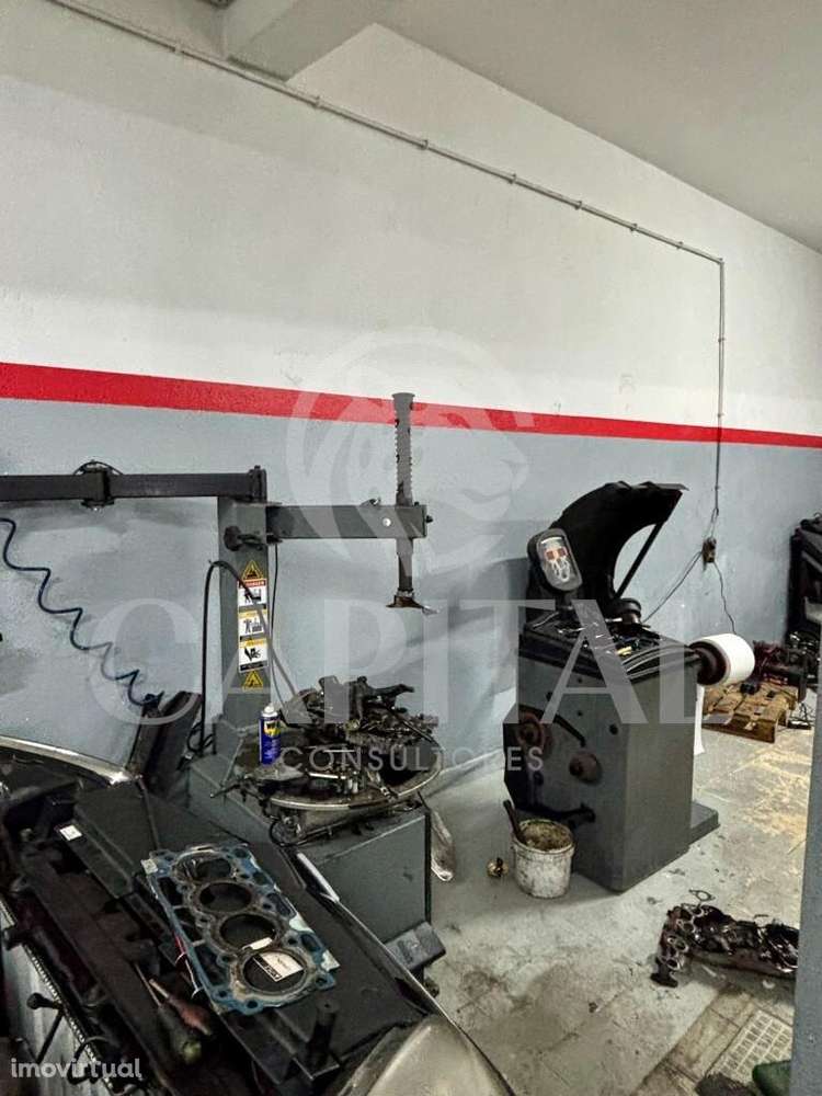 Trespasse de Oficina Auto em Queluz - Grande imagem: 4/9