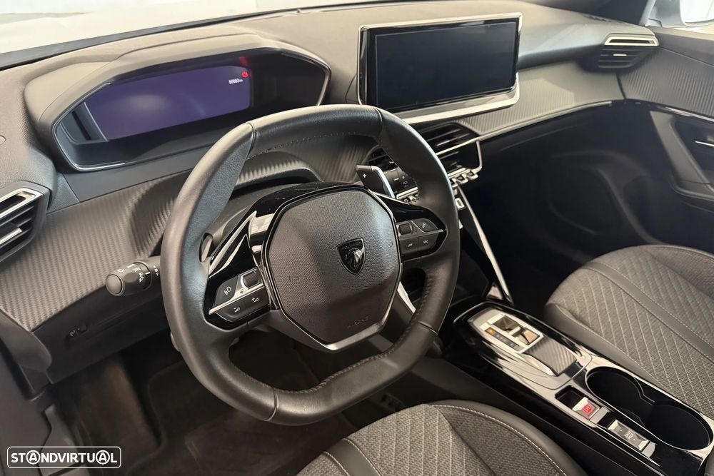 Peugeot 2008 1.2 Hybrid Allure e-DCS6 - 7