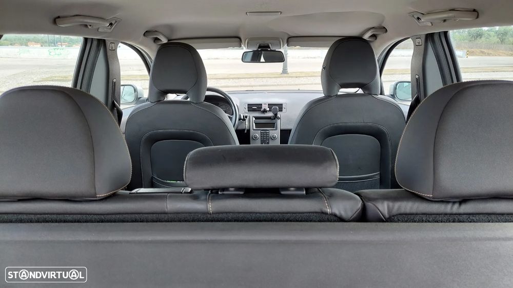 Volvo V50 1.6D - 16